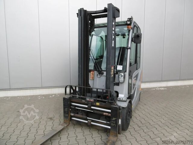 Electric 4-wheel forklift STILL RX 60-25L / 6347
