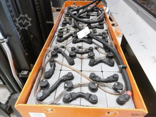Reach trucks STILL FM-X 17 / 1903