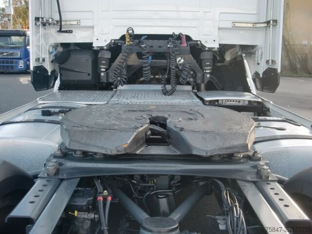 Standard SZM DAF XG+ 530 FT Intarder 2x Tank Relax