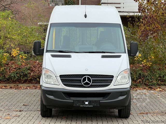 Minibus MERCEDES-BENZ Sprinter 311 Cdi Automatik L2H2 VDL 9Sitze Lift