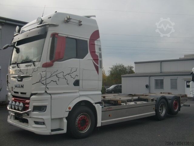 Truck swap chassis MAN TGX 26.510 LL GX Hubschwingen 2x AHK