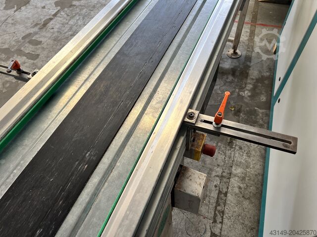 Conveyor belt 2500 mm from paint shop installation Makor TEP 2500