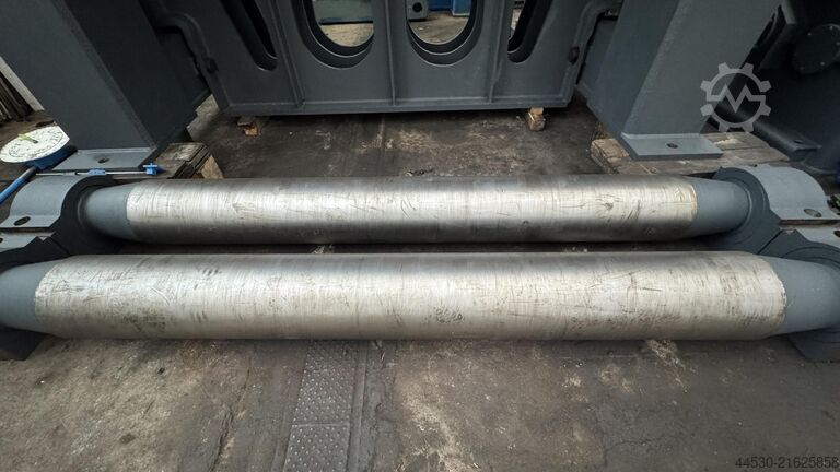 Sheet metal straightener WMW Wildau UBR 32x2500