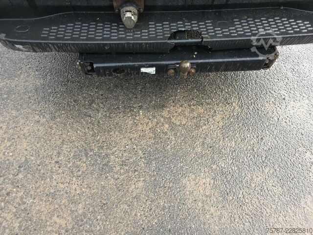 Kastenwagen hoch IVECO 35S16, 1+2 Sitzer, Klima Automat, Trennwand, AHK