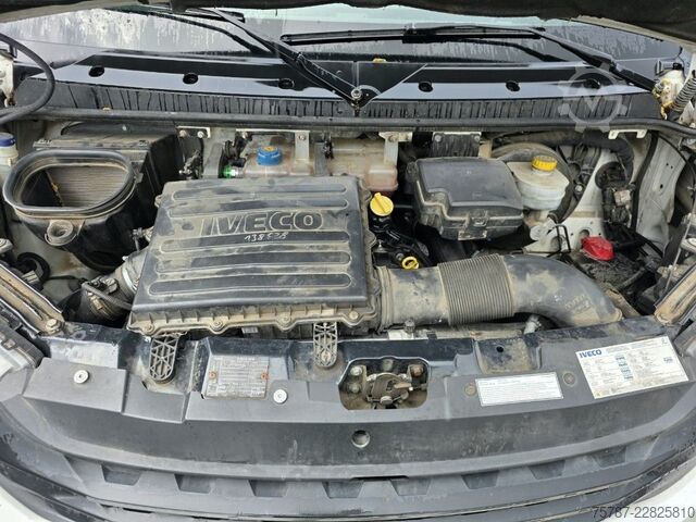 Kastenwagen hoch IVECO 35S16, 1+2 Sitzer, Klima Automat, Trennwand, AHK