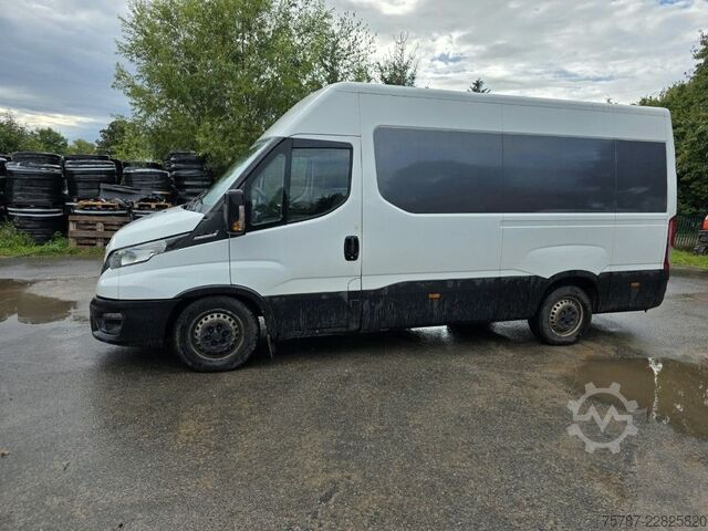 Kastenwagen hoch IVECO 35S16 HiMatic, Klima Automat, 1+2 Sitzer, AHK