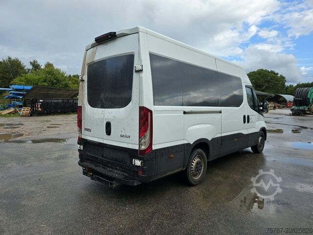 Kastenwagen hoch IVECO 35S16 HiMatic, Klima Automat, 1+2 Sitzer, AHK