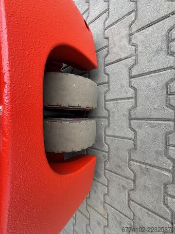 Elektrisch – 3 Räder Linde E18--EK + Ladegerät 3783