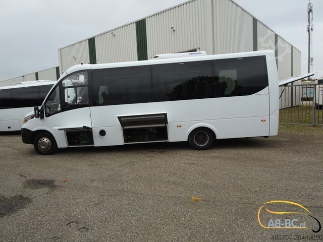 Motor coach IVECO Rosero First, 29 Sitze, Euro 6