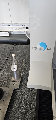 Coordinate measuring machine Hexagon DEA