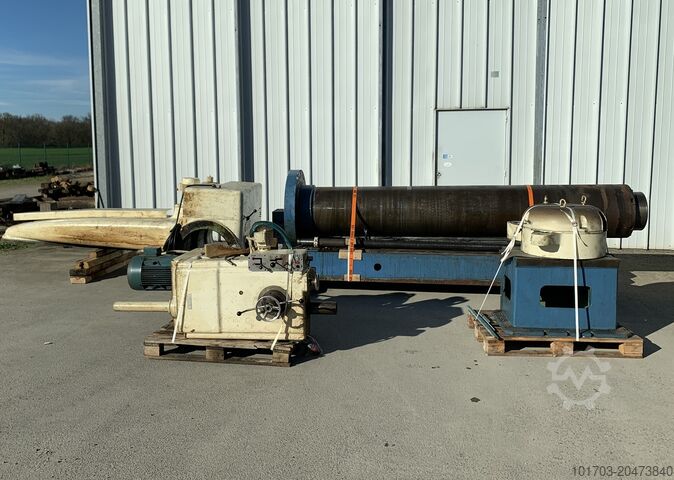 Radial Drilling Machine GSP 49S22