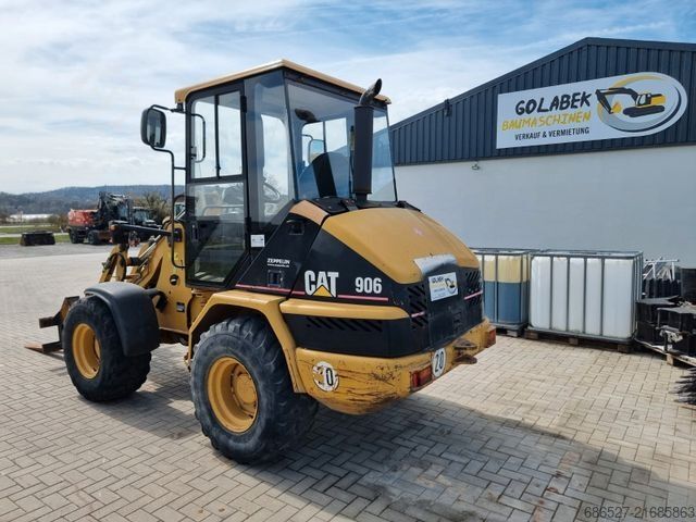 Radlader CATERPILLAR 906