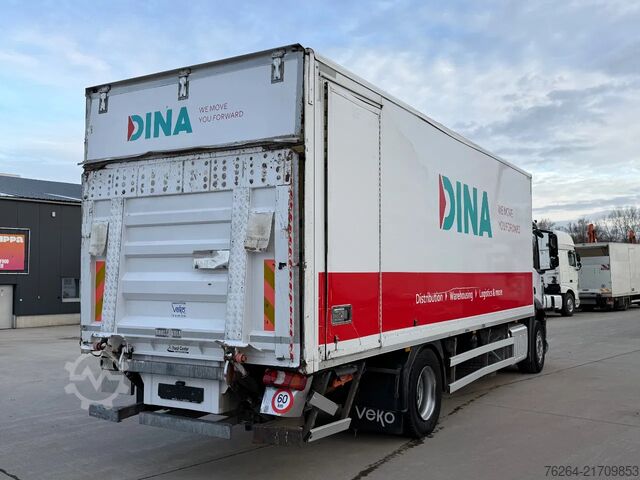 Suitcase Mercedes-Benz Actros 2124 EURO6