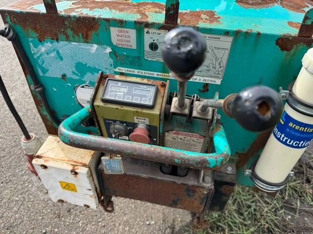 Mini crane  Meada MC285 C