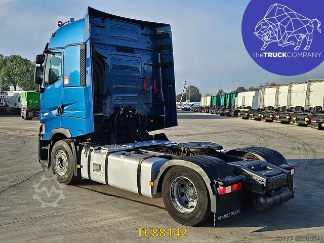 Standard-SZM Renault T 520