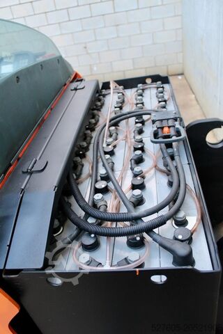 Reach truck BT RRE 140 H