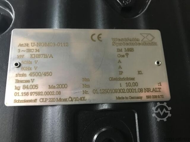 Synchron-Servomotor mit Haltebremse und Getriebe, ; Getriebemotor, Elektromotor, Winkelgetriebemotor LUST LTI DRIVES LSK-190-7-30-560 T1,P,KK,1R