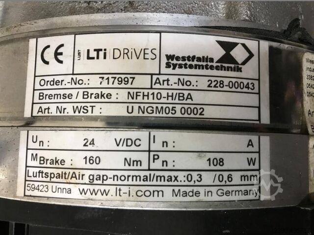 Synchron-Servomotor mit Haltebremse und Getriebe, ; Getriebemotor, Elektromotor, Winkelgetriebemotor LUST LTI DRIVES LSK-190-7-30-560 T1,P,KK,1R