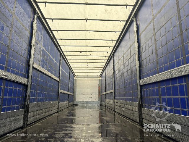 Open semitrailer with tarp Schmitz Cargobull Semitrailer Curtainsider Standard