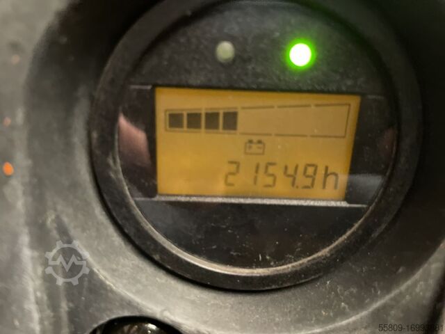 Electric Pallet Truck Still EXU 20 // Initialhub // 2154 Std.