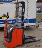 High Lift stacker Linde L14i