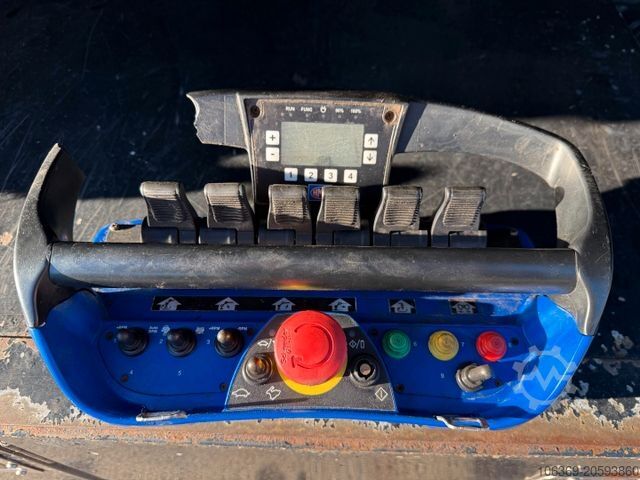 Truck mounted crane VOLVO FH 500 8x2*6 Tipper / Kran / Crane / HMF 2120