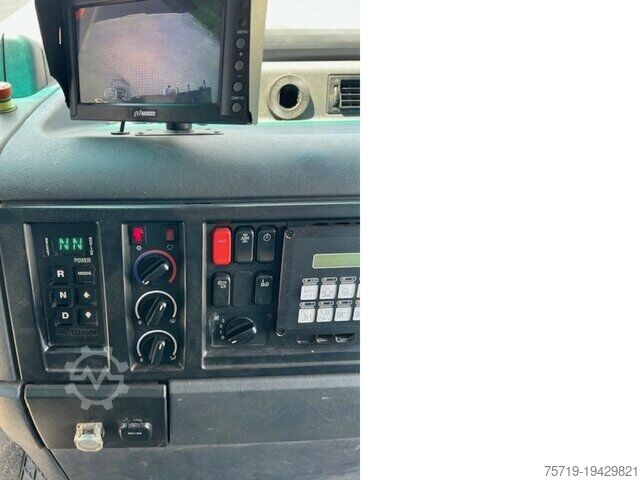 Garbage truck Mercedes-Benz 2629 6x2 Econic Zöller Medium XL 2-Kammer