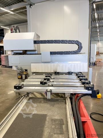 Machining center Cosmec Smart 30-2