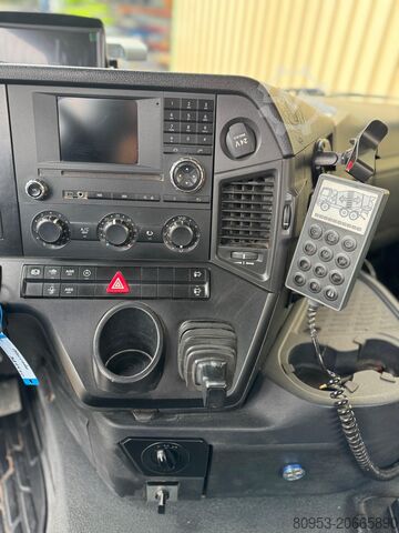 Mit Förderband Mercedes-Benz 3243 Arocs