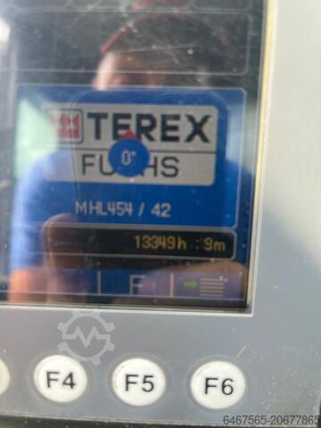 Mobilbagger Fuchs MHL 454