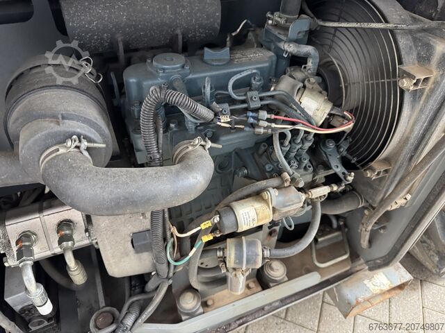 Skyjack SJ 6832RT Scherenarbeitsbühne / Schere / Arbeitsbühne 2015 4x4 Kubota Diesel 12m Arbeitshöhe SKYJACK SJ 6832RT Schaarhoogwerker / Scissor / Arbeitsbuhne 2015 4X4 Kubota Diesel 12M Werkhoogte