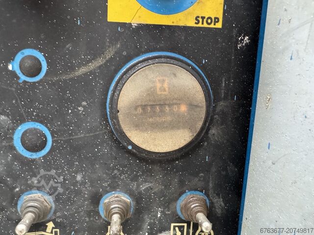 Genie Z-34/22 Gelenkarmarbeitsbühne, 12,5 m Arbeitshöhe, Allradantrieb 4x4, Kubota Dieselmotor, Bauj GENIE Z-34/22 Knikarmhoogwerker 12.5M werkhoogte 4X4 Kubota Diesel 2007