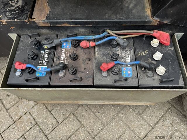 NIFTYLIFT Nifty HR12NDE Gelenkteleskoparbeitsbühne / Arbeitsbühne HYBRID Kubota Diesel 4x2 Baujahr 2 NIFTYLIFT HR12NDE Knikarmhoogwerker / Arbeitsbuhne HYBRIDE Kubota diesel 4x2 2014