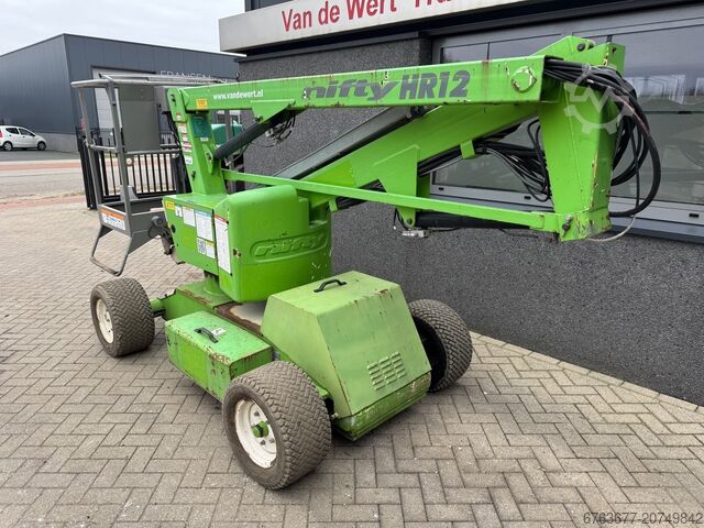 NIFTYLIFT Nifty HR12NDE Gelenkarbeitsbühne / Arbeitsbühne HYBRID Kubota Diesel 4x2 2014 NIFTYLIFT HR12NDE Knikarmhoogwerker / Arbeitsbuhne HYBRIDE Kubota diesel 4x2 2014