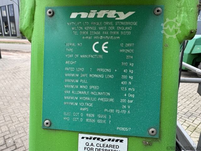 NIFTYLIFT Nifty HR12NDE Gelenkarbeitsbühne / Arbeitsbühne HYBRID Kubota Diesel 4x2 2014 NIFTYLIFT HR12NDE Knikarmhoogwerker / Arbeitsbuhne HYBRIDE Kubota diesel 4x2 2014