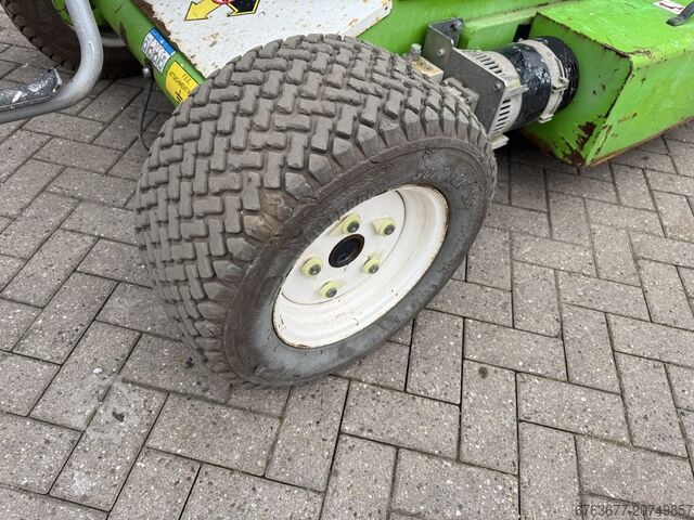 NIFTYLIFT Nifty HR12NDE Gelenkteleskoparbeitsbühne / Arbeitsbühne HYBRID Kubota Diesel 4x2 Baujahr 2 NIFTYLIFT HR12NDE Knikarmhoogwerker / Arbeitsbuhne HYBRIDE Kubota diesel 4x2 2016