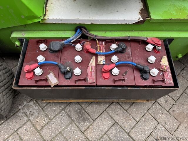 NIFTYLIFT Nifty HR12NDE Gelenkteleskoparbeitsbühne / Arbeitsbühne HYBRID Kubota Diesel 4x2 Baujahr 2 NIFTYLIFT HR12NDE Knikarmhoogwerker / Arbeitsbuhne HYBRIDE Kubota diesel 4x2 2016