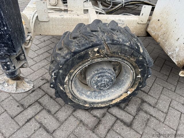 Haulotte H12 SX Hubarbeitsbühne / Arbeitsbühne, 12 m Arbeitshöhe, Allradantrieb 4x4, Hatz Dieselmoto HAULOTTE H12 SX Hoogwerker / Arbeitsbuhne 12mtr werkhoogte 4x4 Hatz Diesel