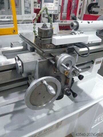 Leit-/Zugspindeldrehmaschine Schaublin 135