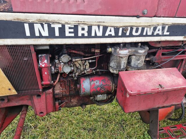 Hofschlepper Cormik IHC 433