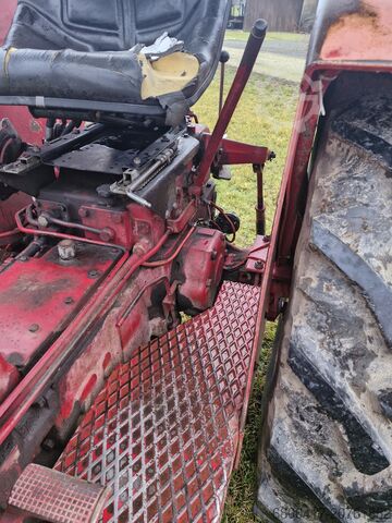 Hofschlepper Cormik IHC 433