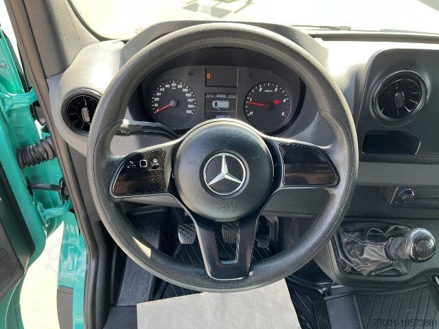 Pick-up van Mercedes-Benz 314 CDI / DoKa / AHK