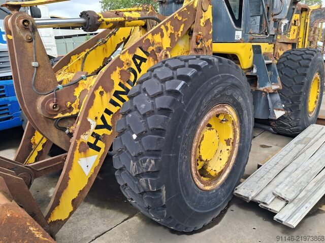 Loader Hyundai HL740-9 * For Parts * Engine No Starting * Cumm...