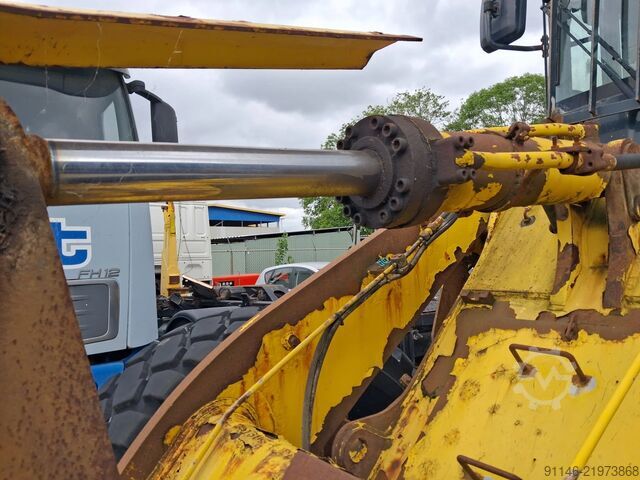 Loader Hyundai HL740-9 * For Parts * Engine No Starting * Cumm...