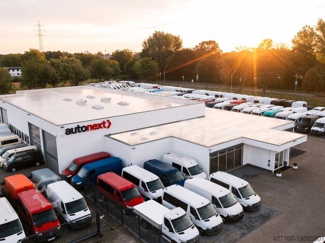 Van VOLKSWAGEN Crafter 35 *Glastransporter* Werkstatt (6241)