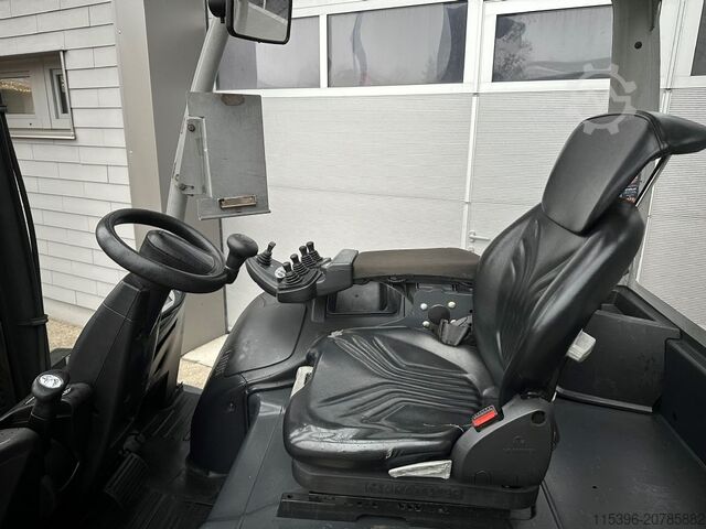 Elektro 4 Rad-Stapler Still RX 60-40 - TRIPLEX 6,5 m