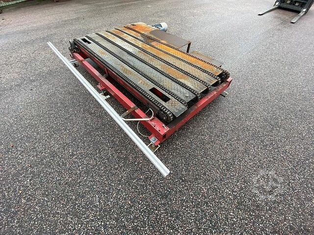 Conveying Machinery Board pack aligner