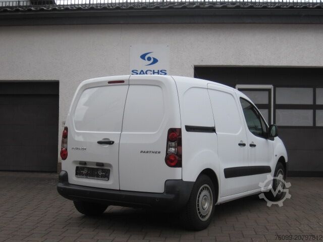 Sonderausbau-Transporter Peugeot Partner HDI Hygieneausbau 3-Sitzer M+S
