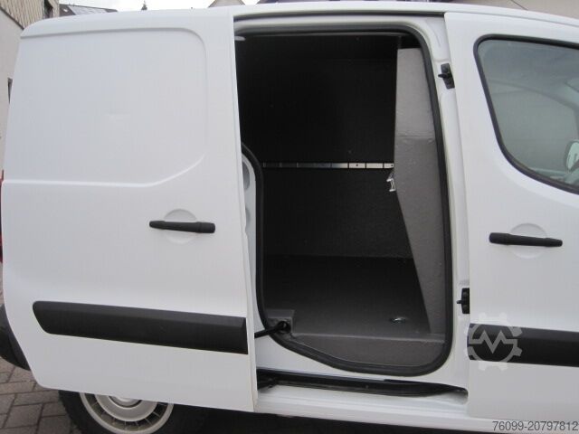 Sonderausbau-Transporter Peugeot Partner HDI Hygieneausbau 3-Sitzer M+S