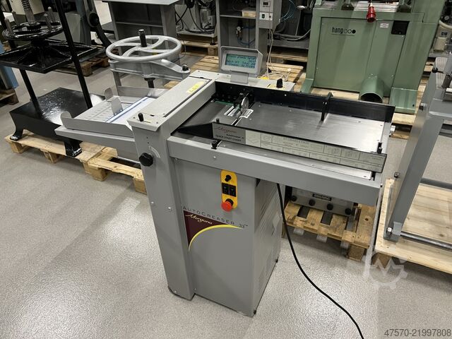 Grooving and perforating machine Automatic creaser Morgana Autocreaser 33